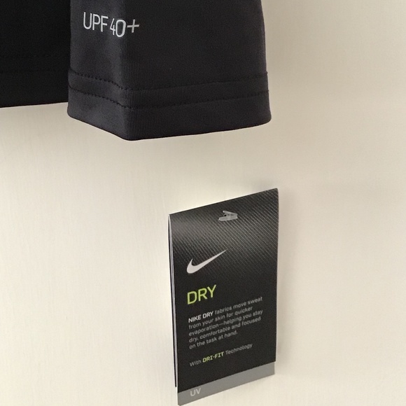 NWT Nike Women’s Long-Sleeve Hydroguard Swim Shirt Size XL - Picture 4 of 4